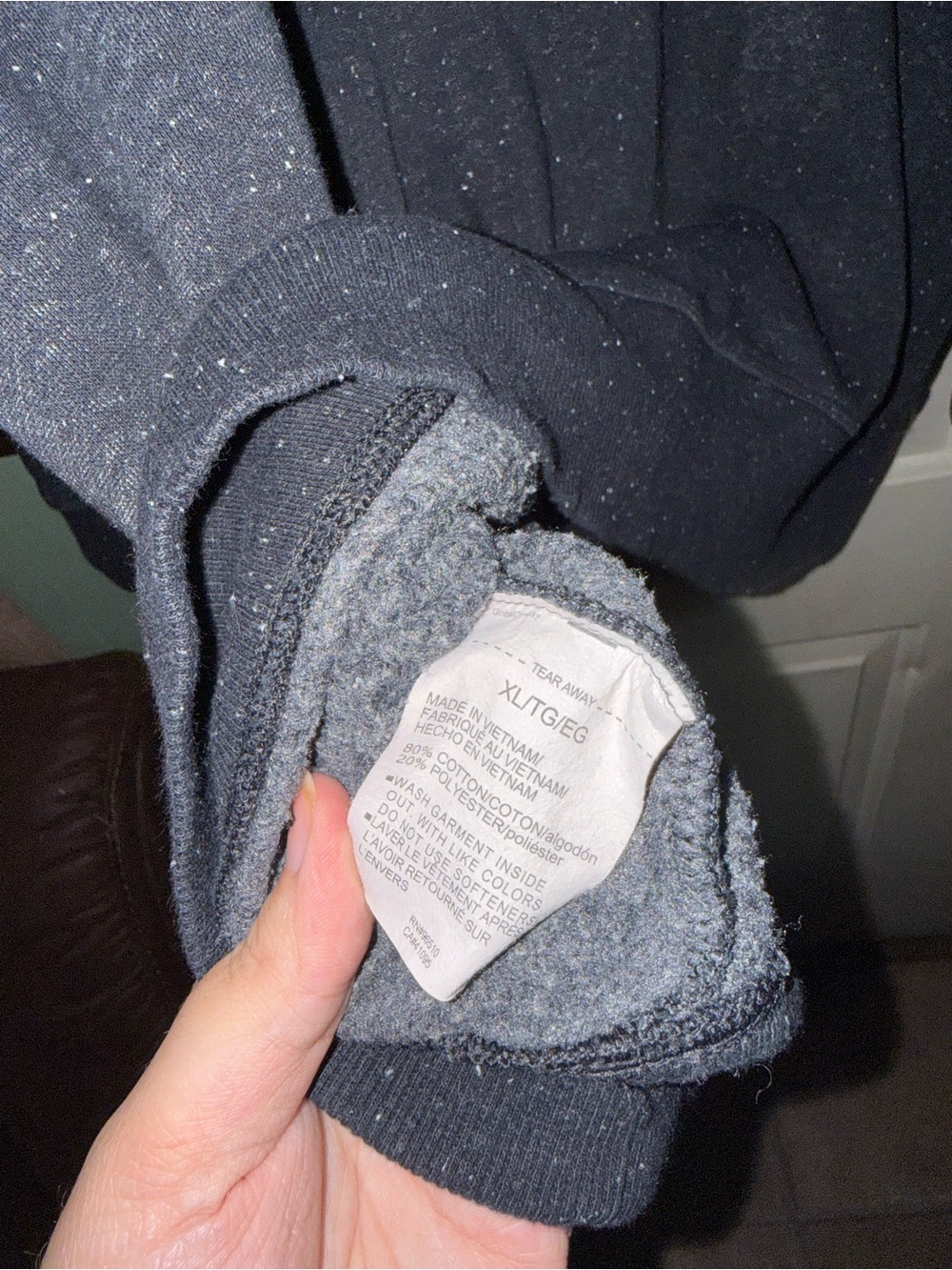 Under armour speckled hoodie - Picture 4 of 5